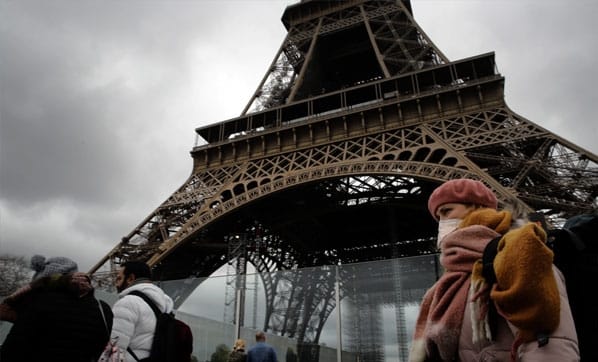 Bir Ülkede Koronavirüs Salgınında Maksimum Alarm Seviyesine Geçildi