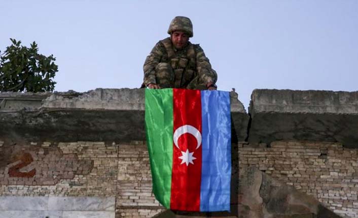 Azerbaycan Ordusu Laçin'e Girdi!