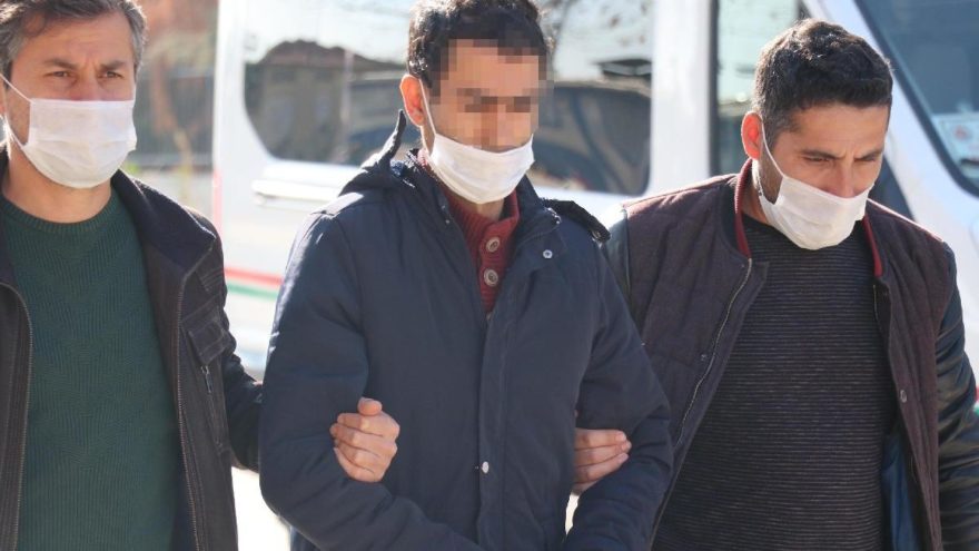 Atatürk Büstüne ve Türk Bayrağına Çirkin Saldırı!