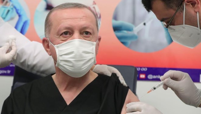Son Dakika! Cumhurbaşkanı Erdoğan Koronavirüs Aşısı Oldu 