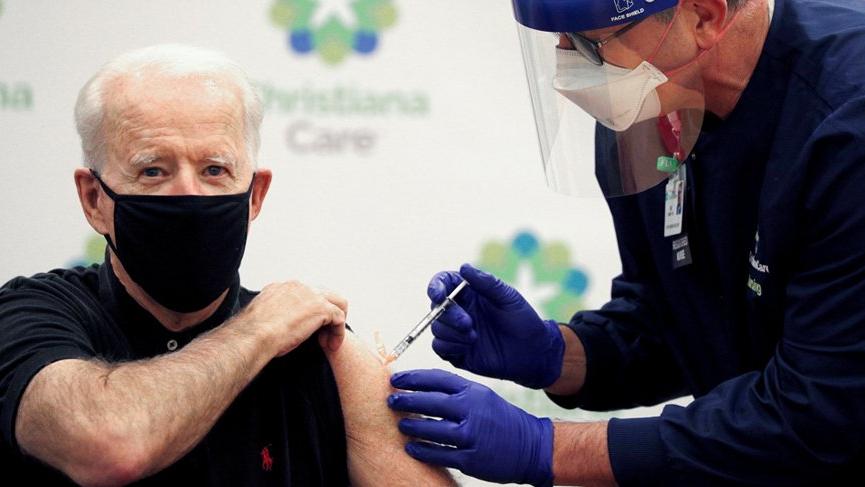 Joe Biden İkinci Doz Koronavirüs Aşısını Vuruldu