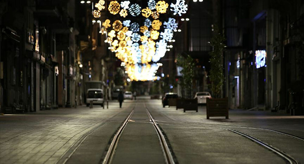 56 Saatlik Sokağa Çıkma Kısıtlaması Başladı