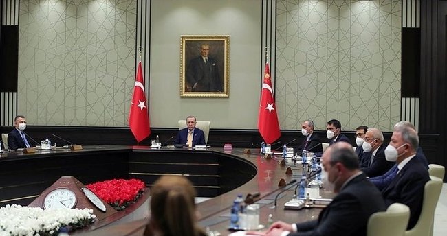 Türkiye Yarın Gerçekleşecek Kabine Toplantısına Odaklandı