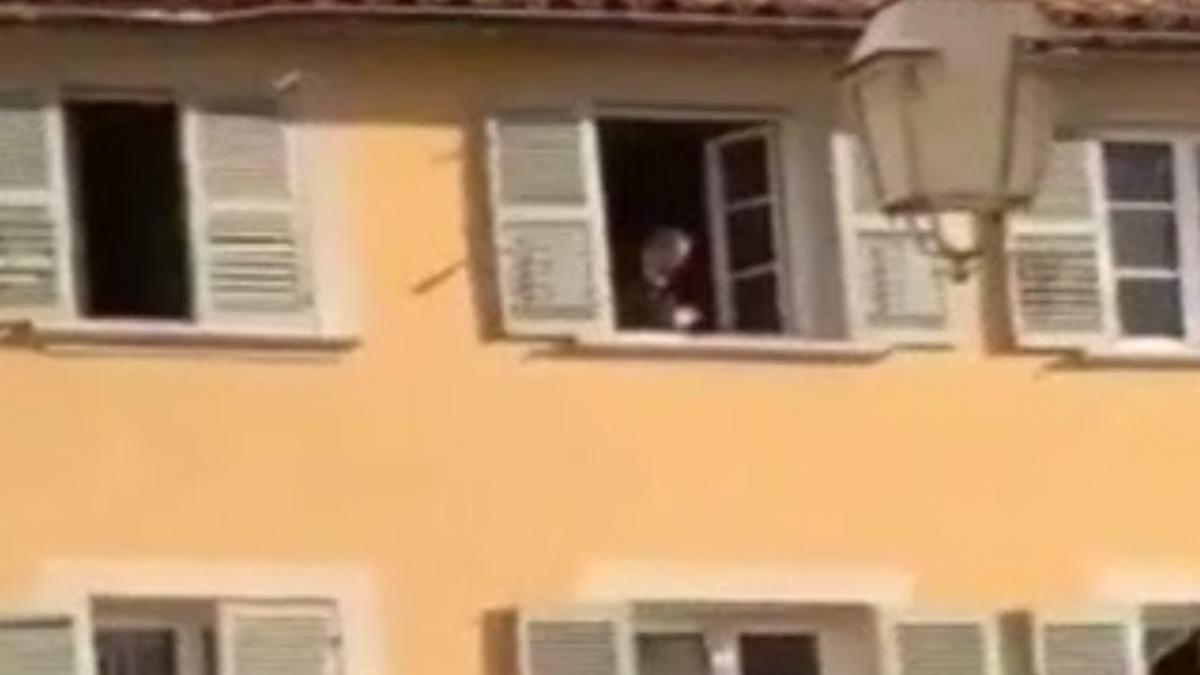 Fransa'da Pencereden Fırlatılan Kesik Baş Vatandaşları Dehşete Düşürdü 