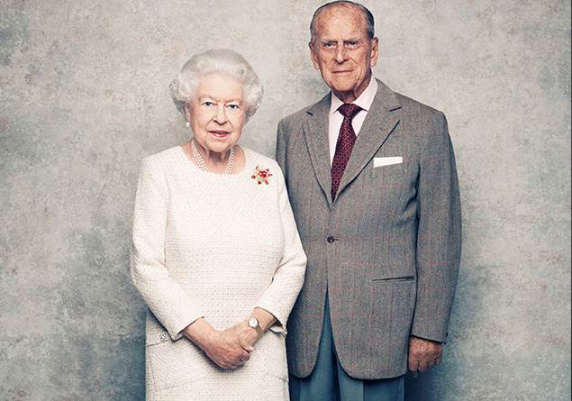 Kraliçe Elizabeth’in Eşi Philip Hastaneye Kaldırıldı!