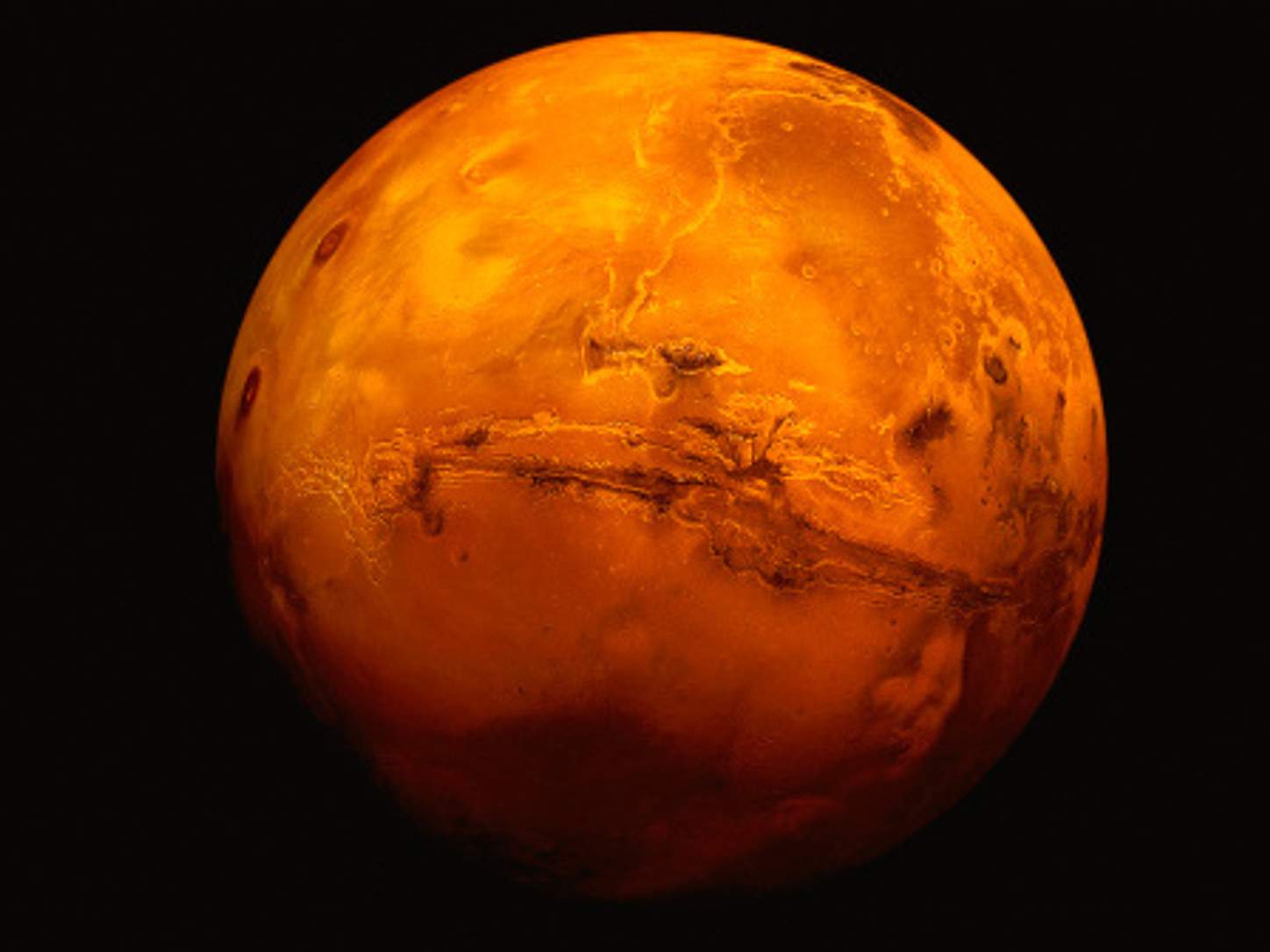 Mars Yüzeyinin Altında Bir Okyanus Keşfedildi! 
