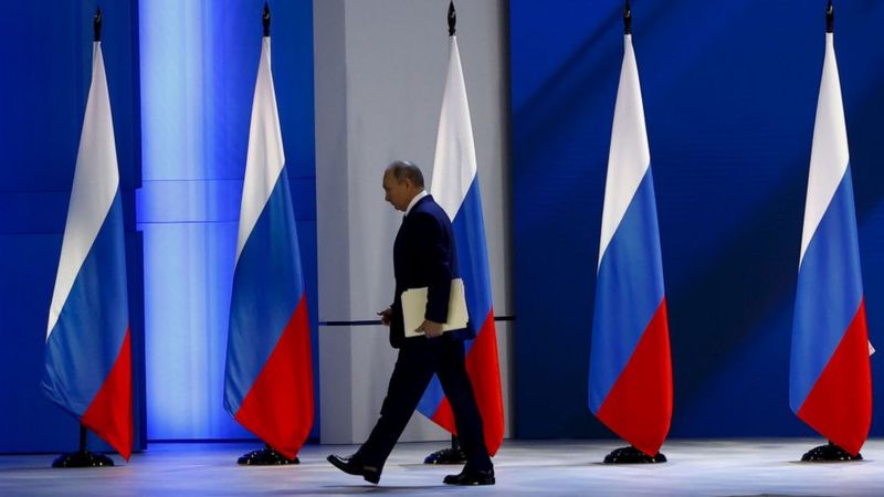 Putin Batıyı Tehdit Etti: “Kırmızı çizgiyi aşarsanız pişman olursunuz.”