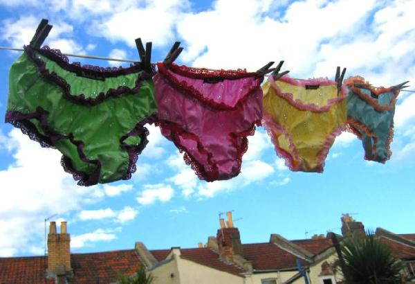 Komşusunun İç Çamaşırlarını Çalan Erkekten ‘Düzenli Cinsel Hayatım Yok’ Savunması