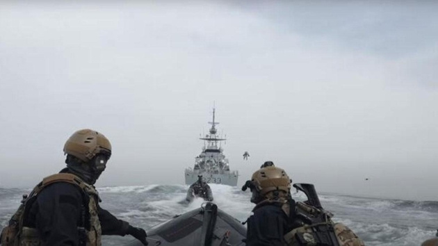 İngiltere ile Fransa Arasında Kriz: İki Donanma Gemisi Gönderdi!