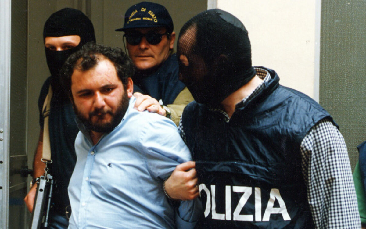 100 Cinayetle Suçlanan İtalyan Mafya Serbest Bırakıldı!