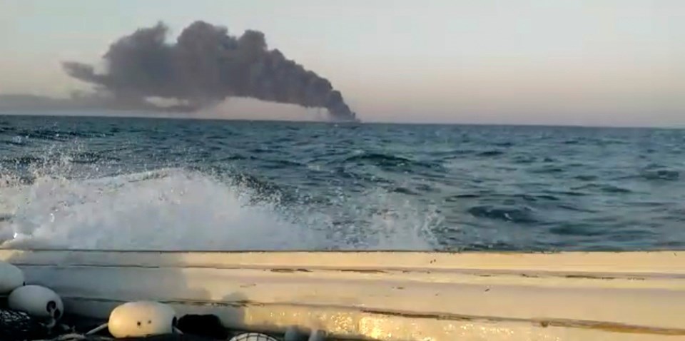 İran Donanmasına Ait En Büyük Gemi Battı!