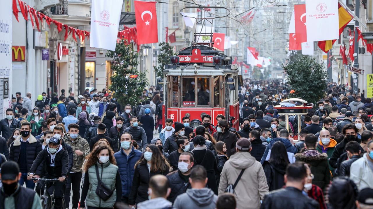 İstanbul’da Aşılama Arttı Vaka Sayısı Düştü