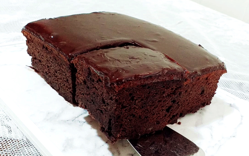 3 Malzemeli Kek Nasıl Yapılır?