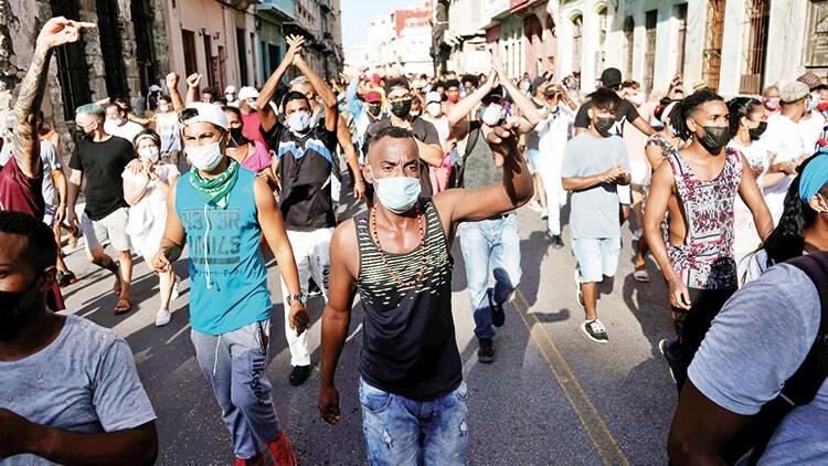 Rusya’dan ABD’ye: Küba’nın İçişlerine Karışmayın