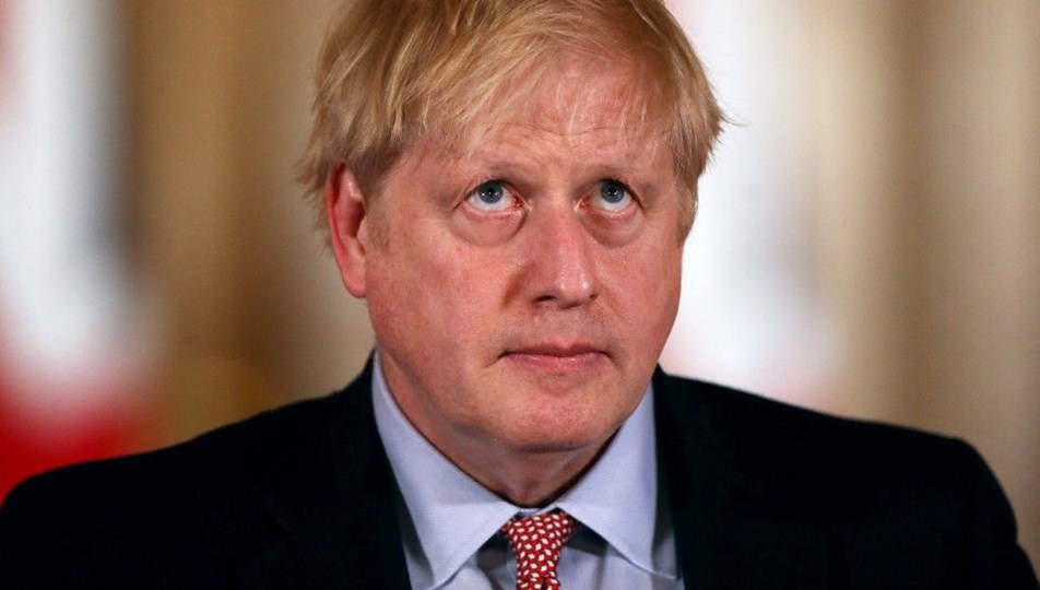 Boris Johnson’un Karantina Kararı Tepkiye Yol Açtı
