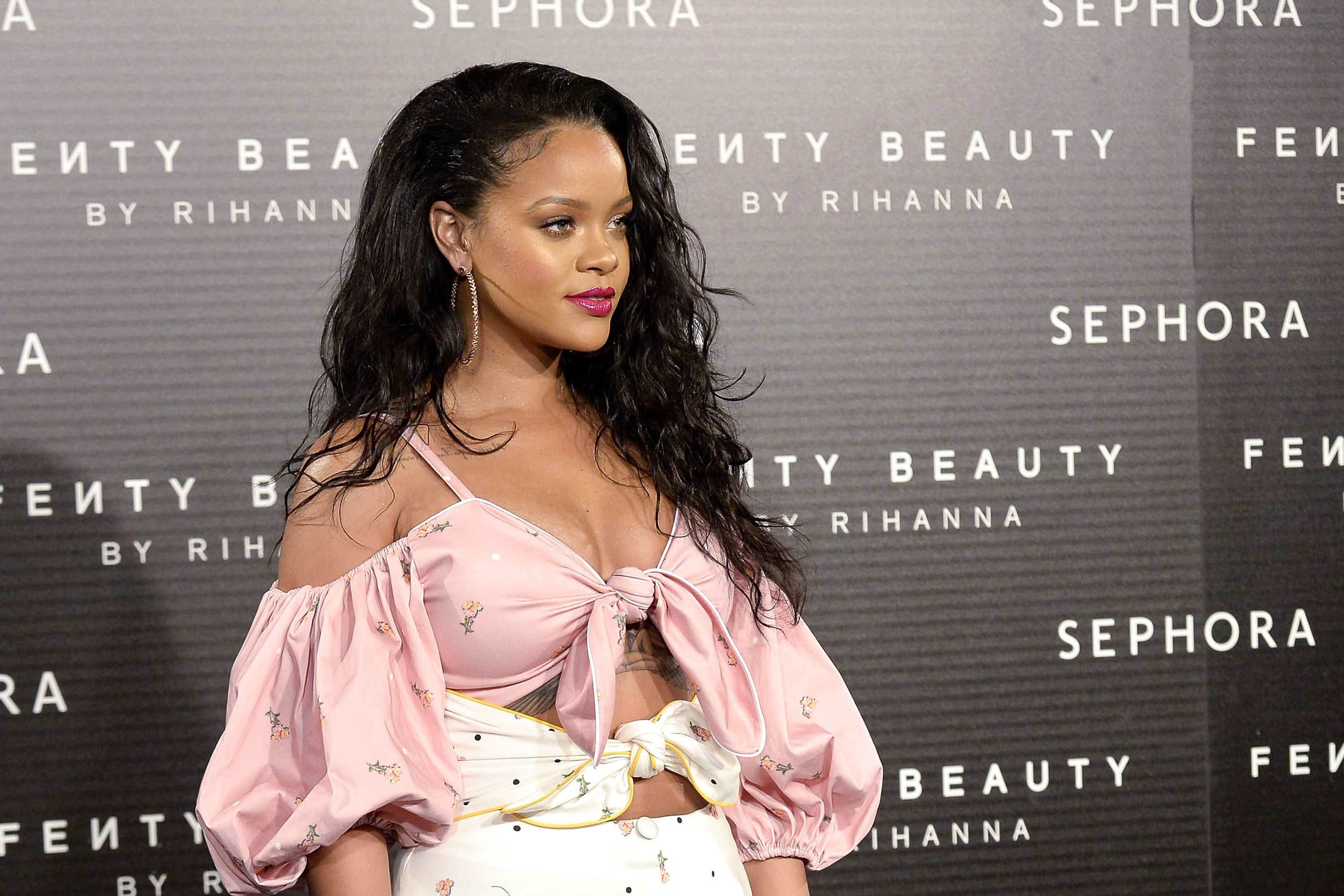 Ünlü Sanatçı Rihanna, Adını 'Milyarderler' Listesine Yazdı