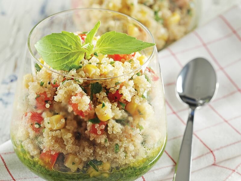 Sağlıklı Bir Öğün İçin: Pestolu Kinoa Salatası