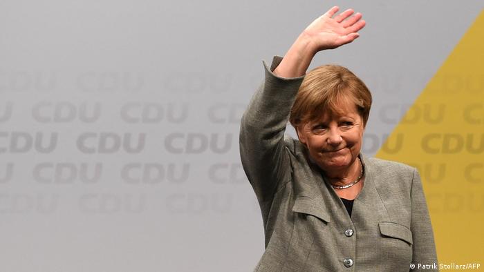 Merkel Veda Ediyor: Almanya Sandıklara Koştu!