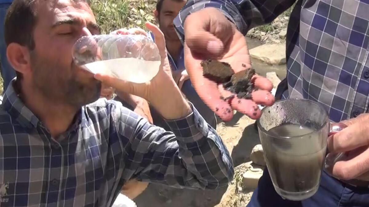 Şifalı Sanılan Su Mikrop Yuvası Çıktı: Vatandaş İçmeye Devam Etti