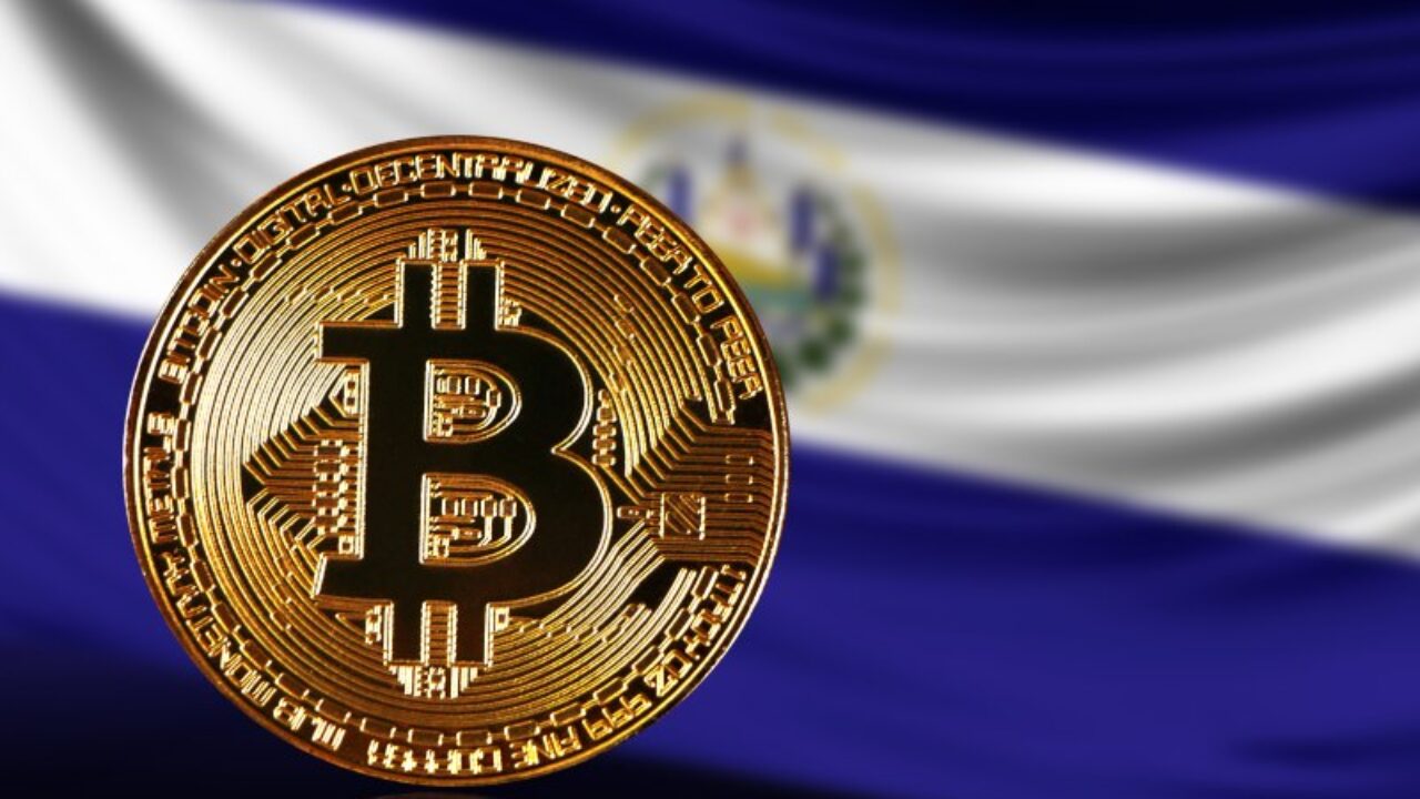 Bitcoin’in Piyasa Değeri, El Salvador’un BTC Alımıyla 1 Trilyon Dolara Yaklaştı