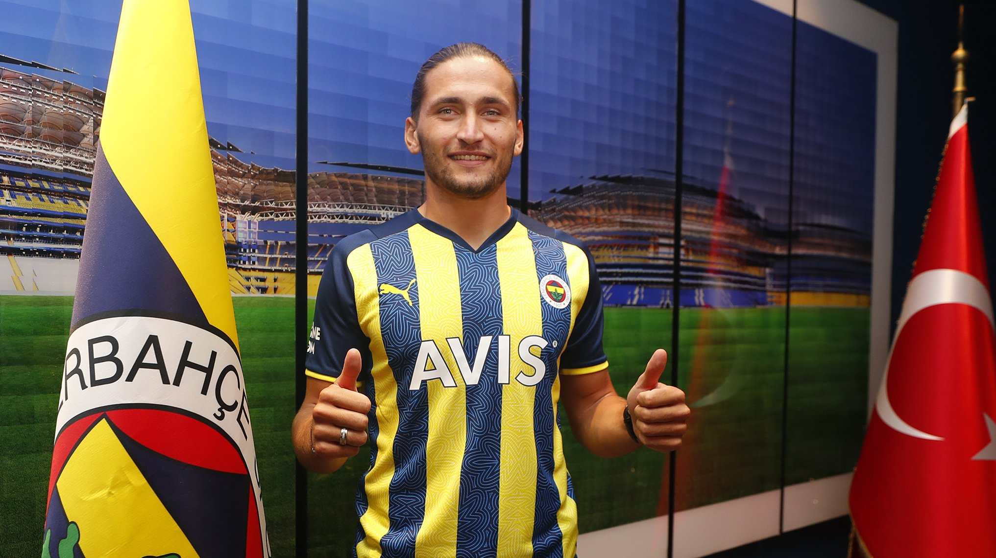 Fenerbahçe Miguel Crespo'yu Resmen Açıkladı