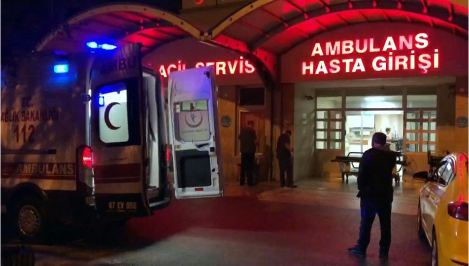 Zonguldak'ta 52'si Çocuk 110 Kişi Hastaneye Kaldırıldı