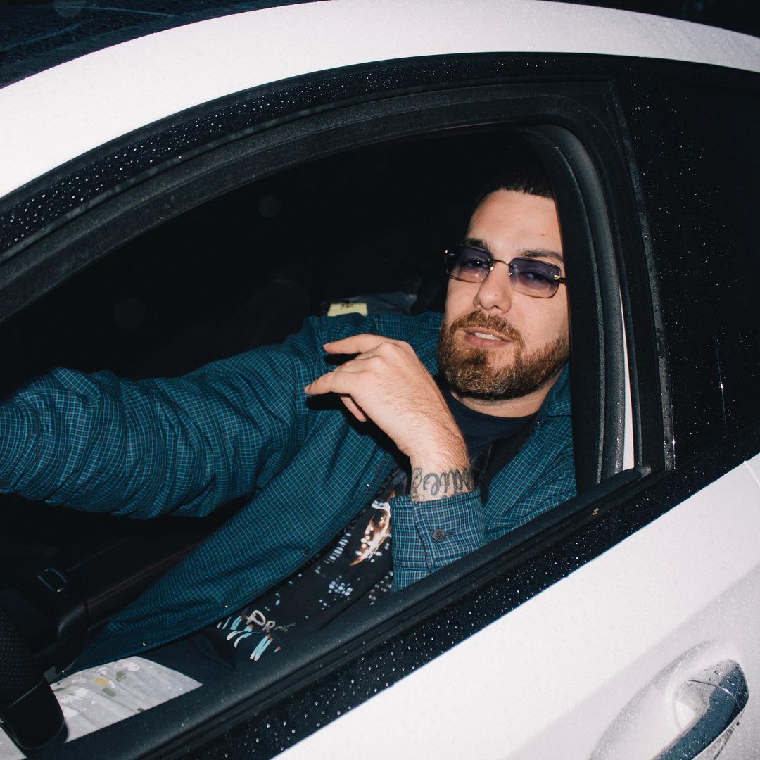 Murda Uyuşturucu Kullanımına Özendirmekten Gözaltına Alındı!