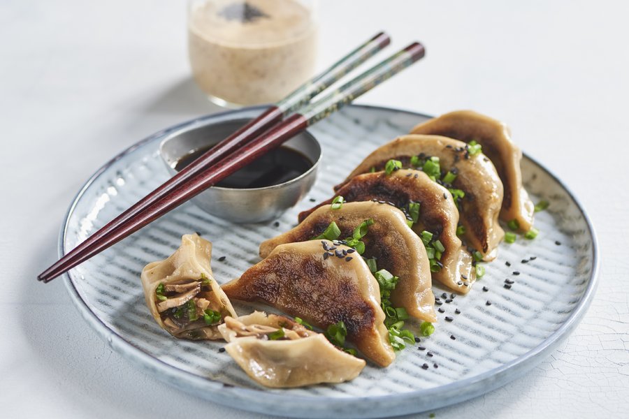 Çin Mantısı Olarak Bilinen Dumpling Nasıl Yapılır?