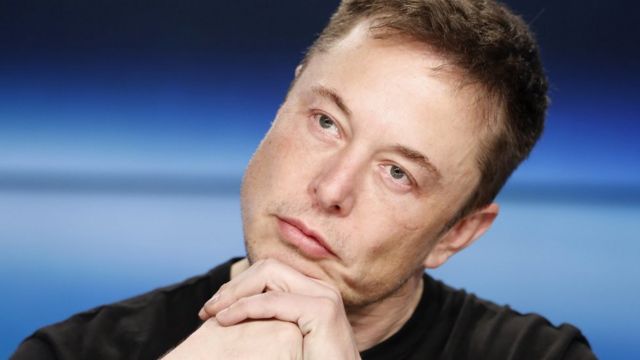 Elon Musk Elindeki Son Evi de Sattı