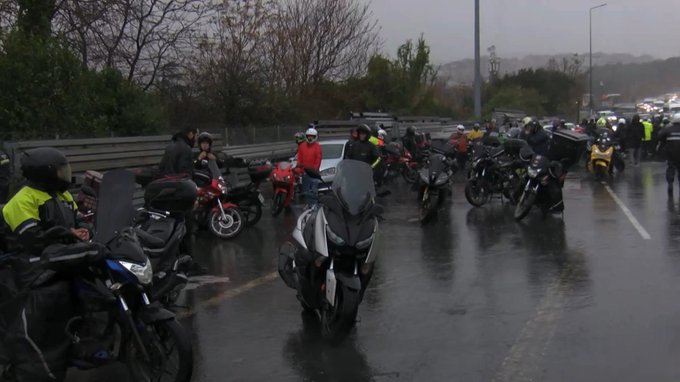Motosiklet ve Elektrikli Scooter Kullanımı Yarına Kadar Yasaklandı