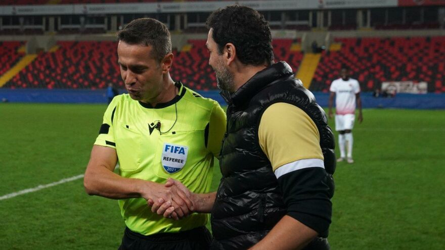 Gaziantep FK Teknik Direktörü Erol Bulut’tan 'Hakemde İnsan' Yorumu