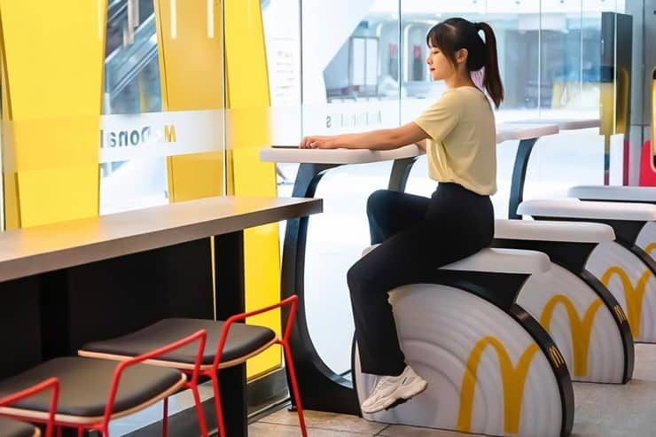 McDonald’s Çin’deki Restoranlarına Egzersiz Bisiklet Ekleyecek