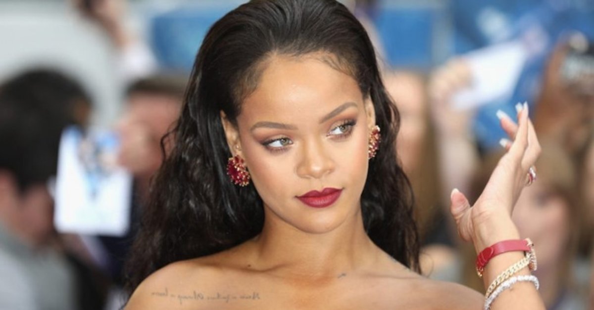 Rihanna’dan Hamilelik İddialarına Yanıt Gecikmedi!