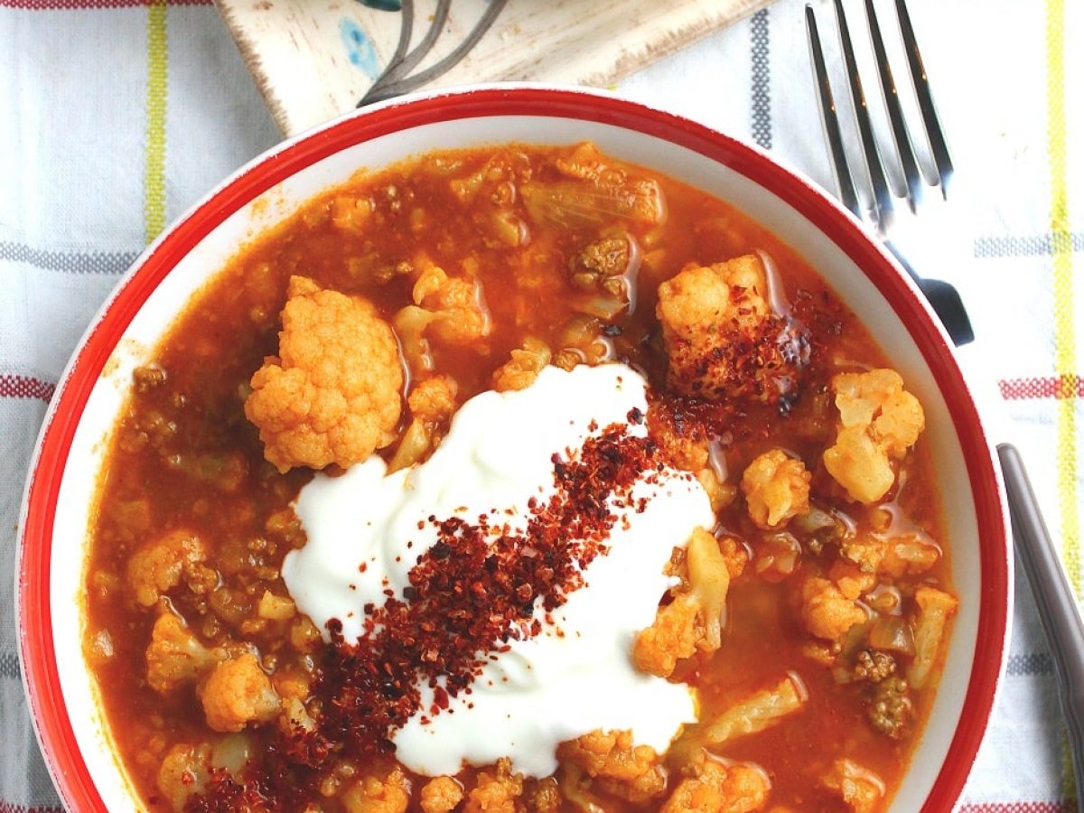 Kış Sebzelerinin En Havalısı: Kıymalı Karnabahar Tarifi