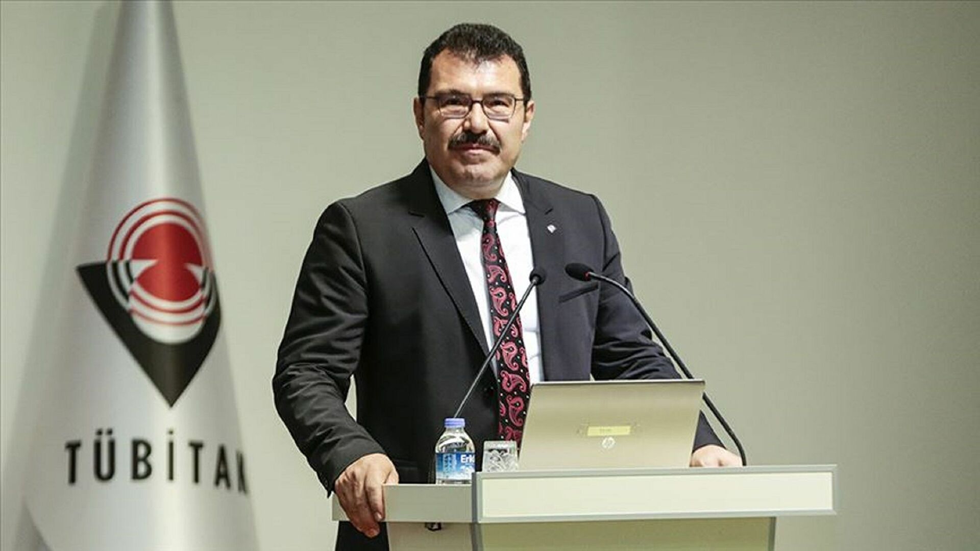 TUBİTAK Başkalığına Prof. Dr. Hasan Mandal Atandı!