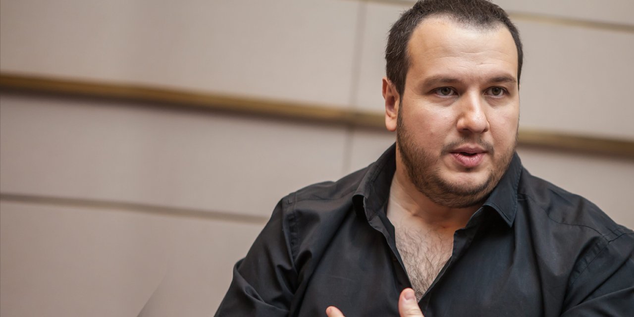 Şahan Gökbakar Gazetecilerin Gözaltına Alınmasına Tepki Gösterdi