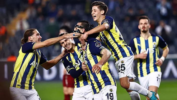 Fenerbahçe Hatayspor’u 2 Golle Geçti