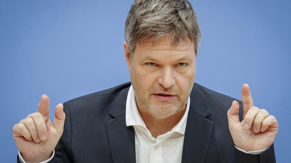 Almanya Ekonomi Bakanı Robert Habeck Yabancı İşçi Alımı Hakkında Konuştu