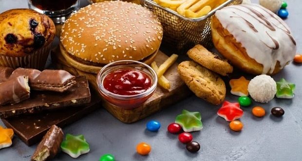Araştırma: Sağlığa En Zararlı 10 Yiyecek