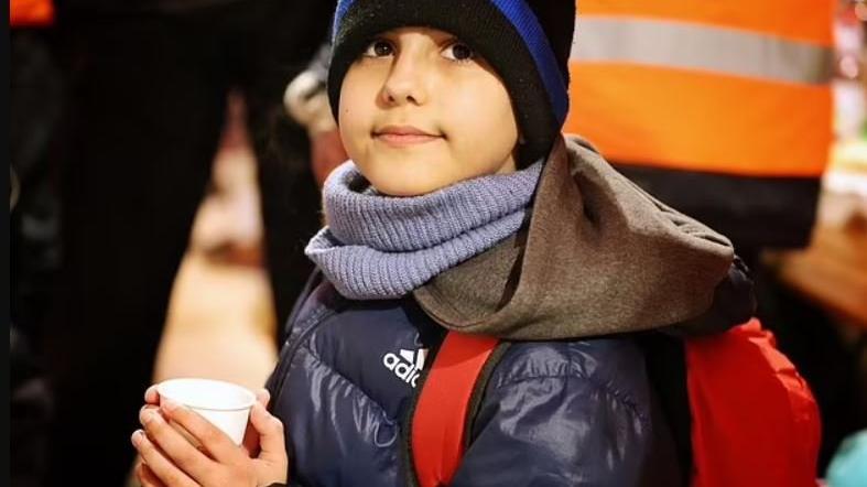 11 Yaşındaki Çocuk Rusya-Ukrayna Savaşı’ndan Tek Başına Kaçtı