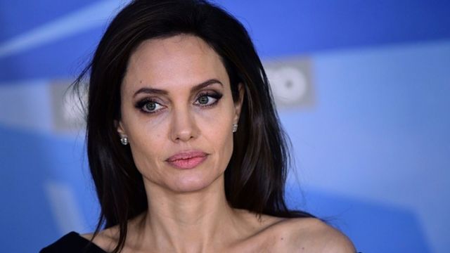 Angelina Jolie, Brad Pitt’i Çocuklarını Alıkoymakla Suçluyor