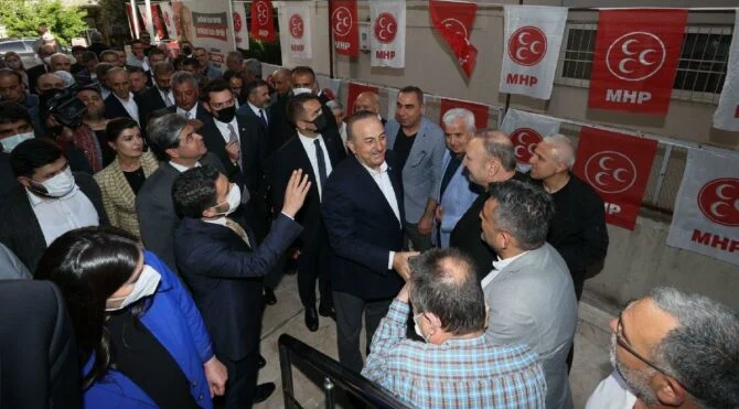 Dışişleri Bakanı Mevlüt Çavuşoğlu’ndan MHP’ye Teşekkür