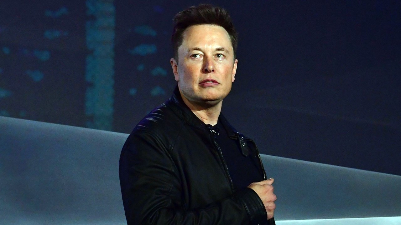 Elon Musk Twitter Satışının Beklemede Olduğunu Duyurdu