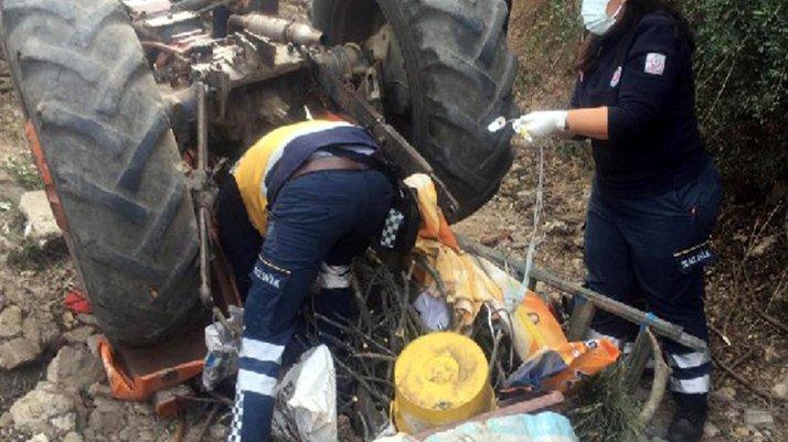 Köyde Facia: Traktörün Altında Kalan Çiftçi Hayatını Kaybetti