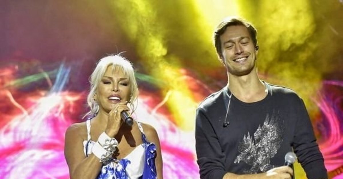 Camdaki Kız Başrol Oyuncusu Feyyaz Şerifoğlu Kimdir? Feyyaz Şerifoğlu Kaç Yaşında?