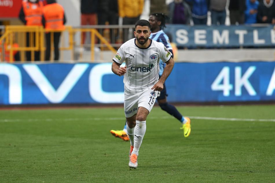 Trabzonspor Umut Bozok’u Bitiriyor