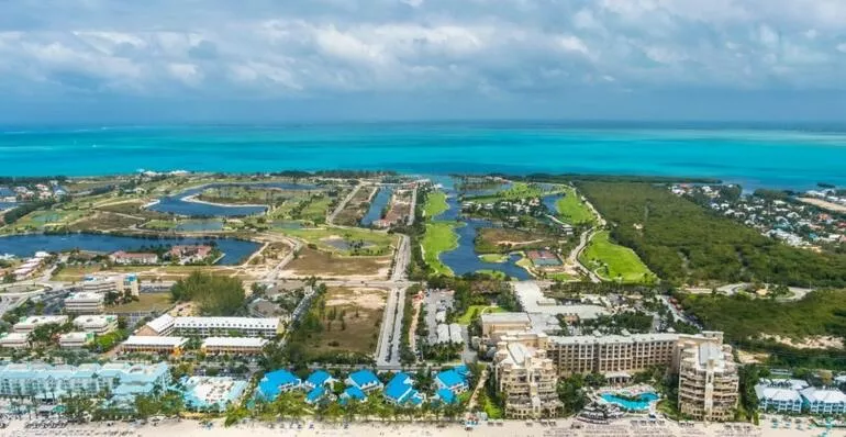 Tatil Rotanız İçin Yeni Bir Alternatif; Cayman Adaları!