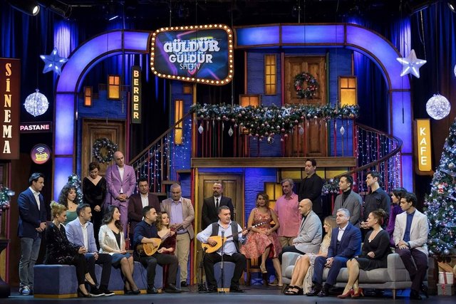 Kahkaha Tufanına Hazırlanın!İşte Güldür Güldür Yılbaşı Özel Konukları!