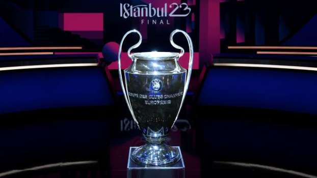 İstanbul'da Oynanacak 2023 Şampiyonlar Ligi Finali Topu Belli Oldu