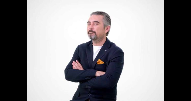 Ali İhsan Varol Kimdir? Ali İhsan Varol Kelime Oyunu Programından Neden Ayrıldı?